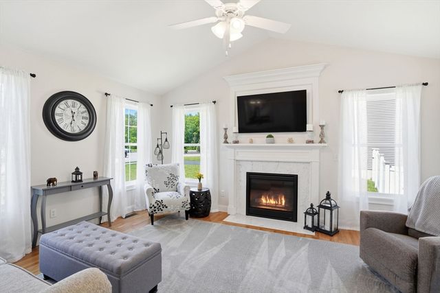 59 Oldfield Rd., Bridgewater, MA 02324