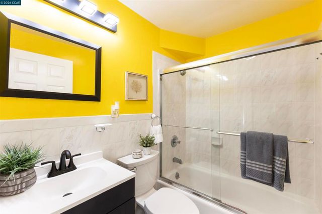 719 Lakeview Ave, San Francisco, CA 94112