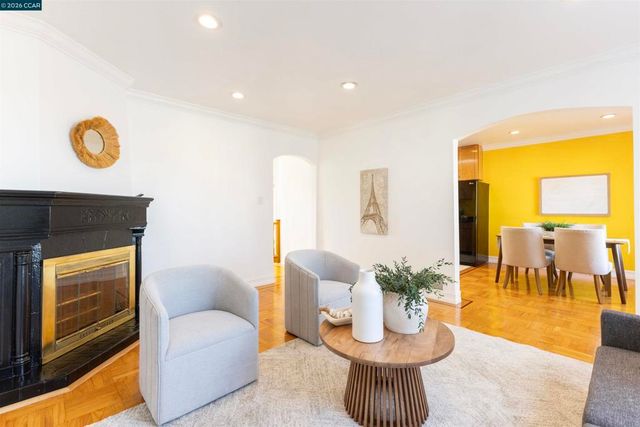 719 Lakeview Ave, San Francisco, CA 94112