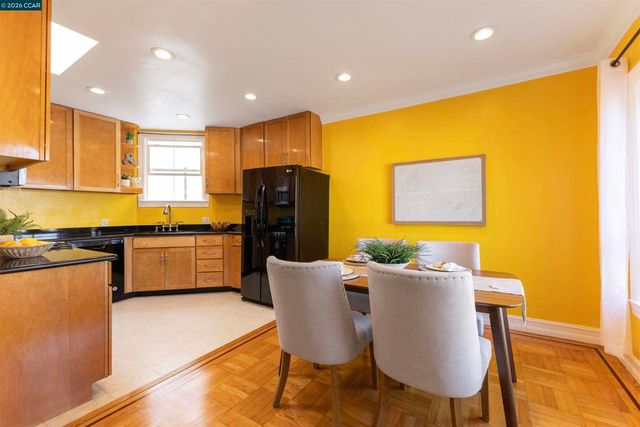 719 Lakeview Ave, San Francisco, CA 94112