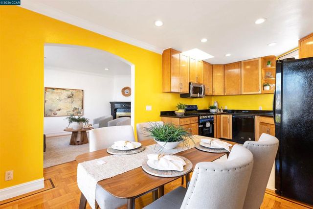 719 Lakeview Ave, San Francisco, CA 94112