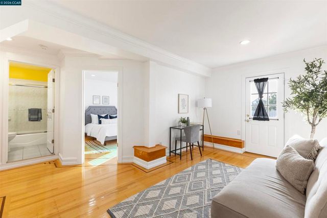 719 Lakeview Ave, San Francisco, CA 94112