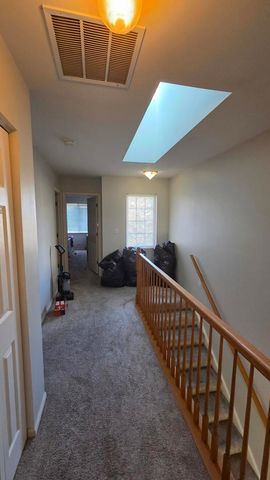 237 Camel Bend Court 2, Schaumburg, IL 60194