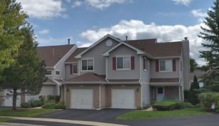 237 Camel Bend Court 2, Schaumburg, IL 60194