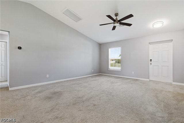 402 NW 18th TER, Cape Coral, FL 33993