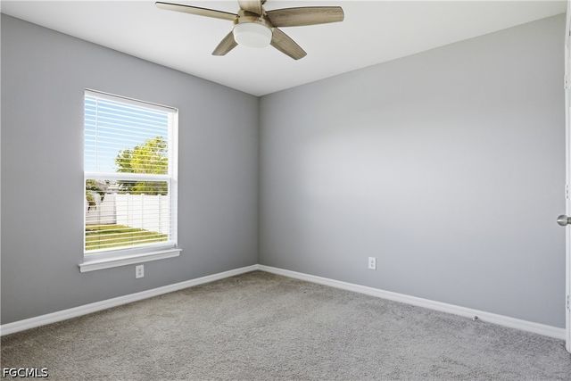 402 NW 18th TER, Cape Coral, FL 33993