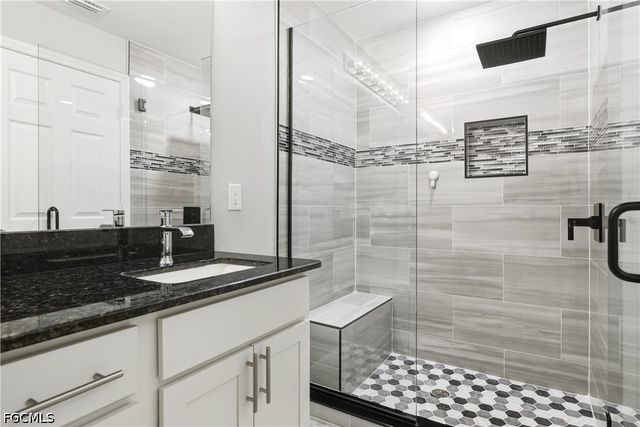 402 NW 18th TER, Cape Coral, FL 33993