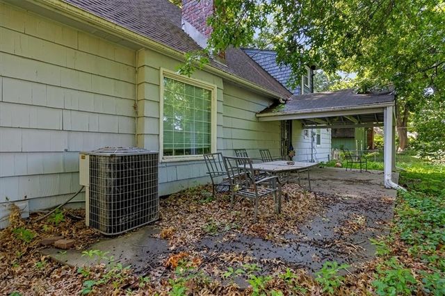 5206 Spring Avenue, Kansas City, MO 64133