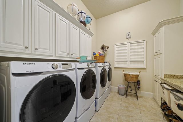 6702 Star Ledge Court, Spring, TX 77389