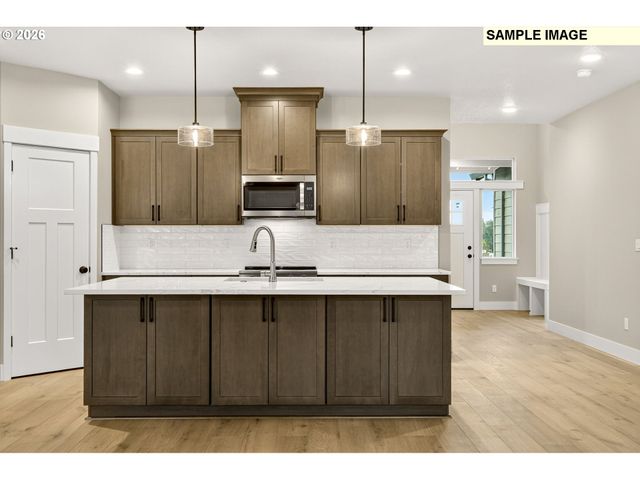 3352 Ne SWEETWATER Rd 80, Estacada, OR 97023
