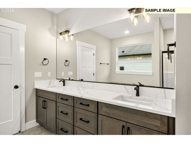 3352 Ne SWEETWATER Rd 80, Estacada, OR 97023