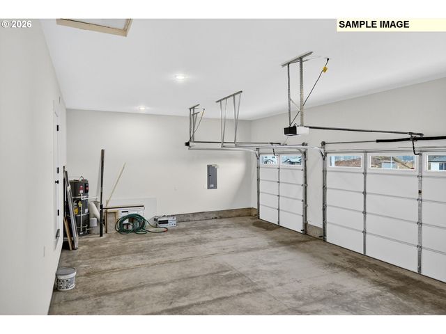 3352 Ne SWEETWATER Rd 80, Estacada, OR 97023