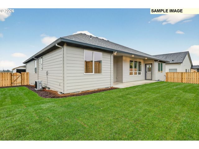 3352 Ne SWEETWATER Rd 80, Estacada, OR 97023