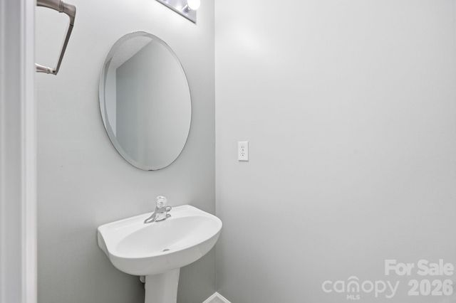 12368 Hennigan Place Lane, Charlotte, NC 28214