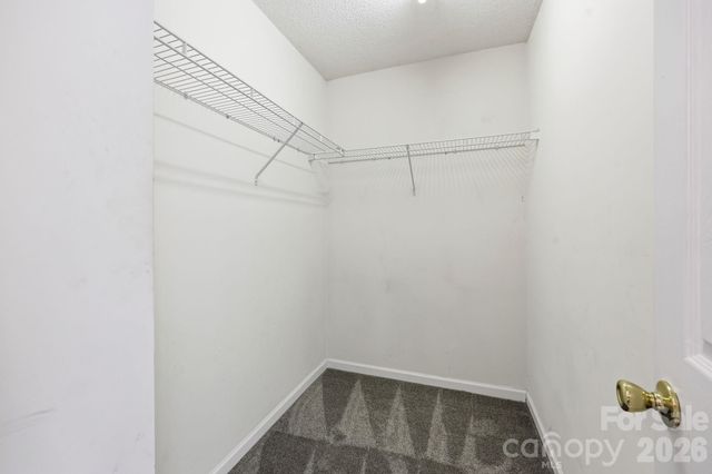 12368 Hennigan Place Lane, Charlotte, NC 28214