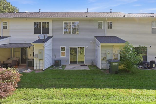12368 Hennigan Place Lane, Charlotte, NC 28214