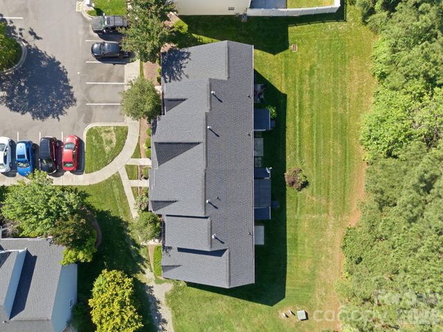 12368 Hennigan Place Lane, Charlotte, NC 28214