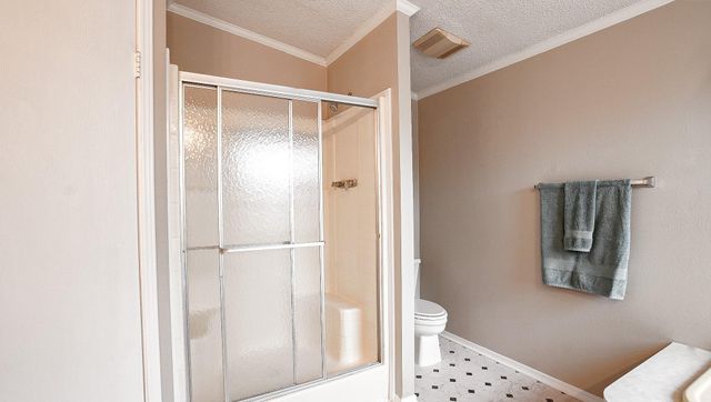 2516 Loch Lomond Street, Highlands, TX 77562