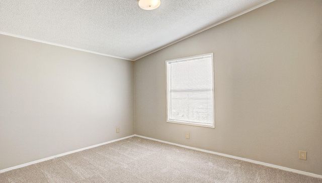 2516 Loch Lomond Street, Highlands, TX 77562