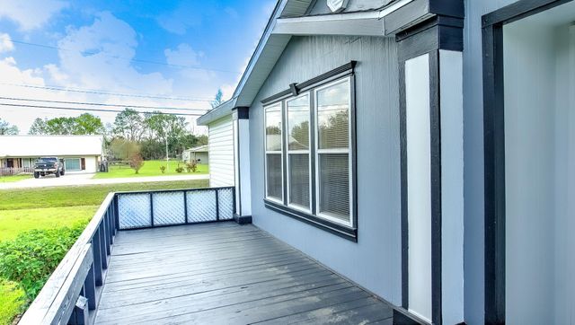 2516 Loch Lomond Street, Highlands, TX 77562