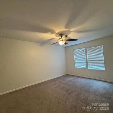 8012 Camden Crossing, Lowell, NC 28098