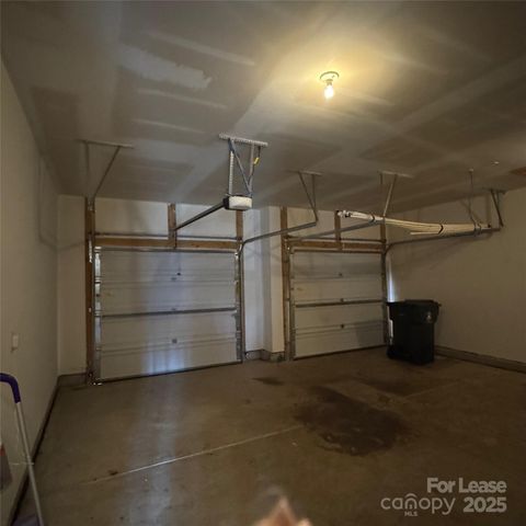 8012 Camden Crossing, Lowell, NC 28098