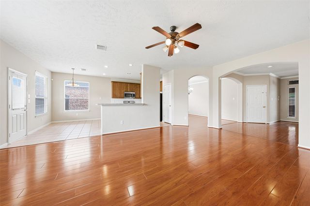 18010 Timber Crossing Lane, Cypress, TX 77433