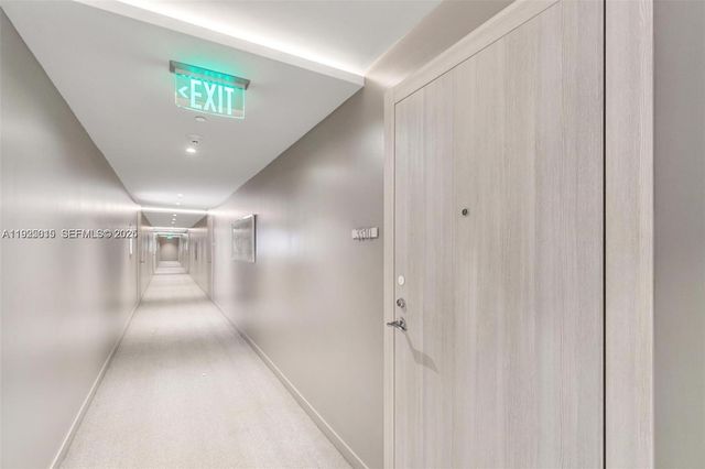 1000 Brickell Plz 3310, Miami, FL 33131