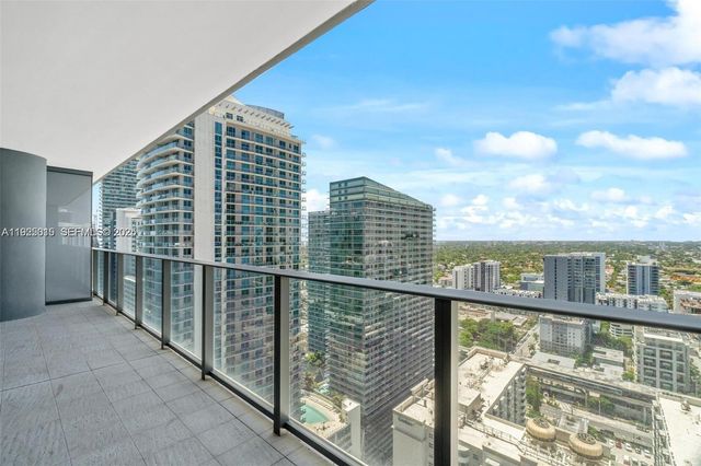1000 Brickell Plz 3310, Miami, FL 33131