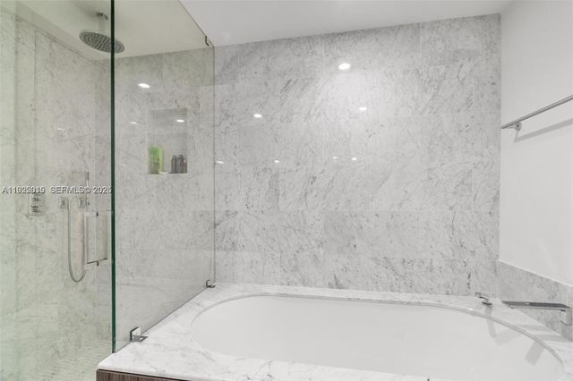 1000 Brickell Plz 3310, Miami, FL 33131