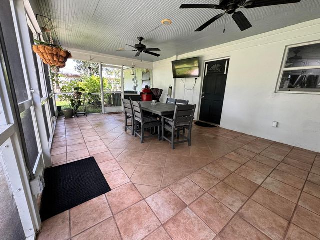 7828 Saint Andrews Road, Lake Worth, FL 33467