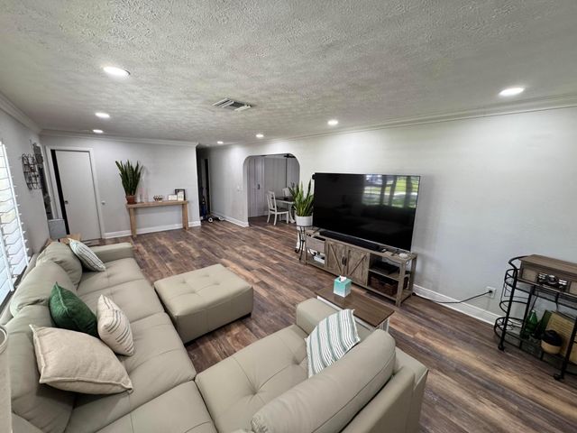7828 Saint Andrews Road, Lake Worth, FL 33467