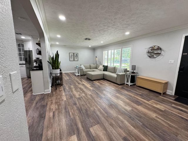 7828 Saint Andrews Road, Lake Worth, FL 33467
