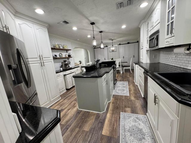 7828 Saint Andrews Road, Lake Worth, FL 33467