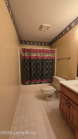 2121 Long Run Rd, Louisville, KY 40245