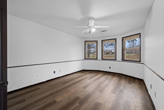 3202 HWY 290 Highway, Hot Springs, AR 71913