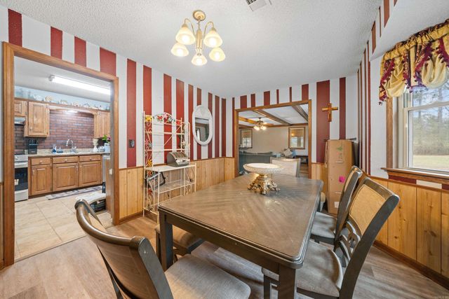 3202 HWY 290 Highway, Hot Springs, AR 71913