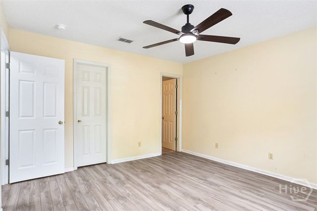211 E Edgewater Road 36, Savannah, GA 31406