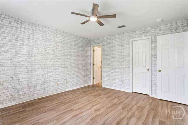 211 E Edgewater Road 36, Savannah, GA 31406