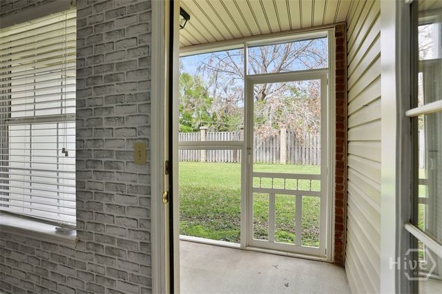 211 E Edgewater Road 36, Savannah, GA 31406