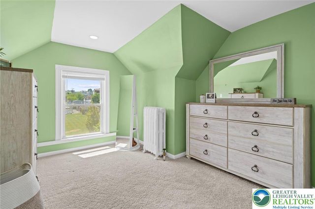 1025 Northampton Street, Easton, PA 18042