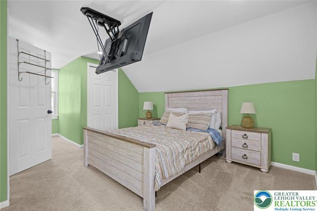 1025 Northampton Street, Easton, PA 18042