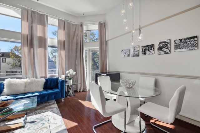 3311 Yupon Street 317, Houston, TX 77006