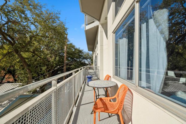 3311 Yupon Street 317, Houston, TX 77006