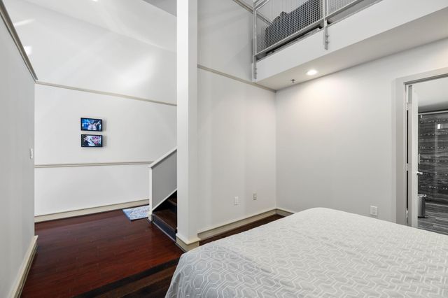 3311 Yupon Street 317, Houston, TX 77006