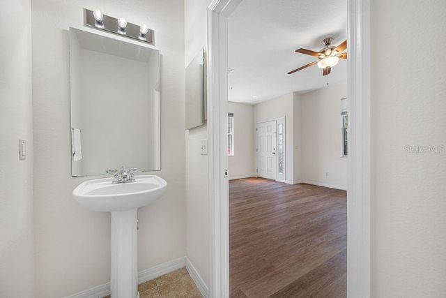 7125 102ND LANE, Seminole, FL 33772