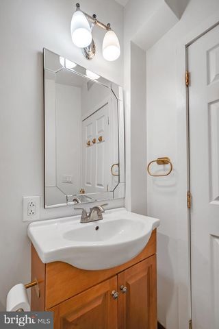 125 FORD ST, Conshohocken, PA 19428