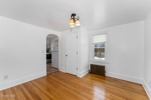 197 Fillmore Avenue, Niskayuna, NY 12304