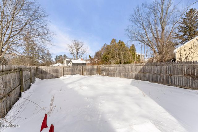 197 Fillmore Avenue, Niskayuna, NY 12304