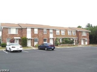 864 Courtington LN 1, Fort Myers, FL 33919